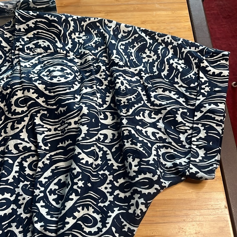 GUC Ulla Johnson- Blue and White Wrap Midi Dress. Size 2 - Picture 8 of 9
